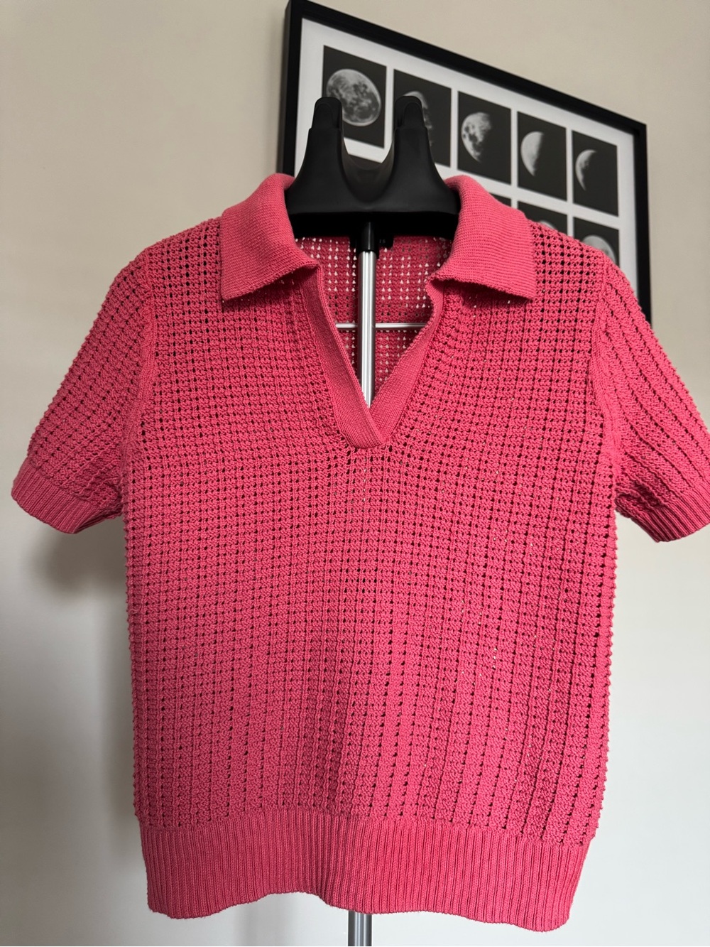 Talbots  Women's Coral Knit Polo Top Size Medium 60% Cotton